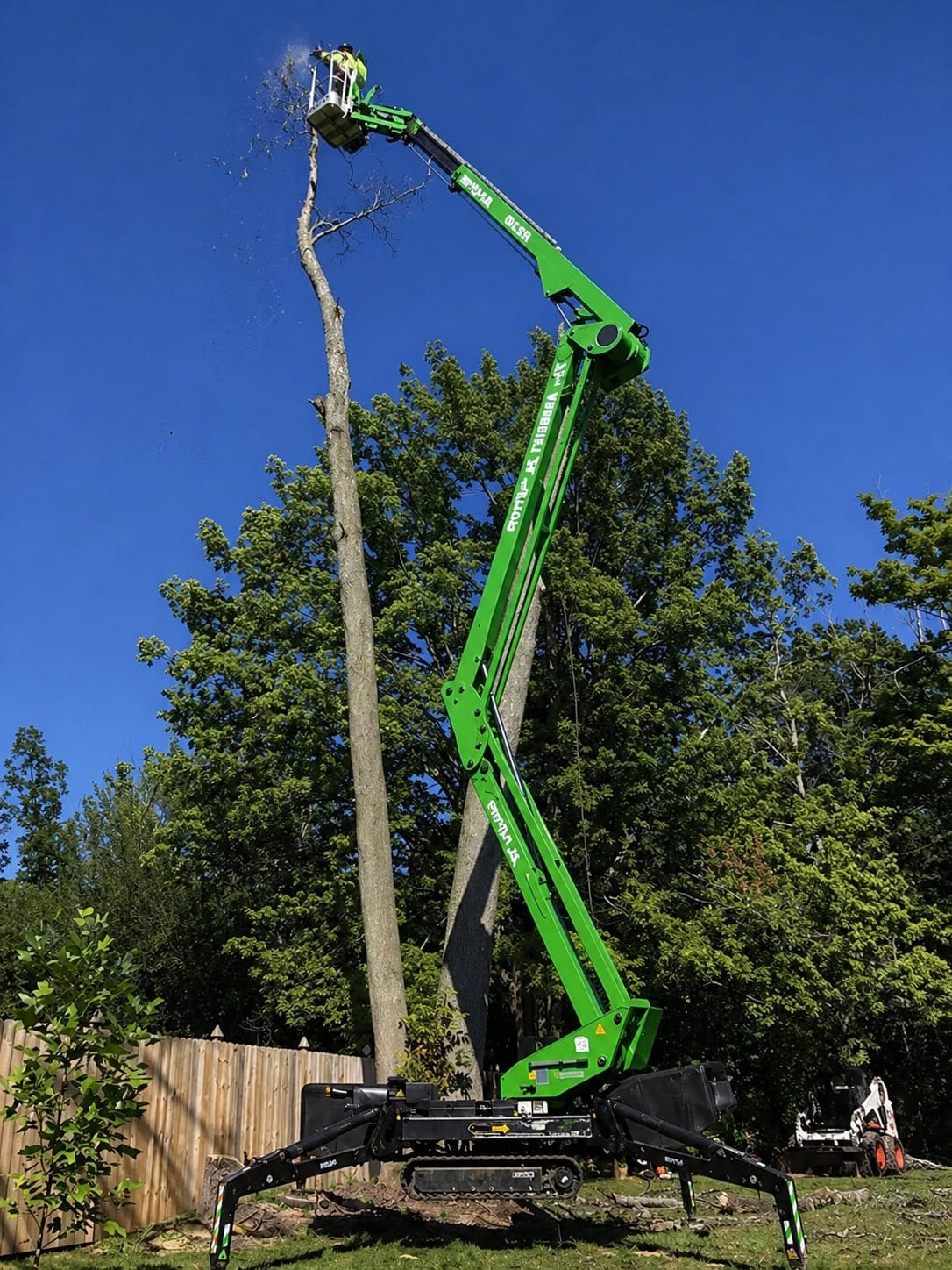 Using Cherry Picker to Trim Tree
